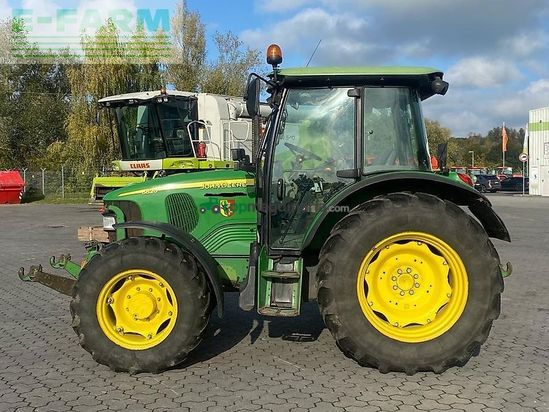 Tractor agrícola - John Deere - 5620