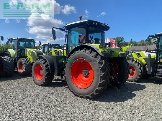 Tractor agrícola - Claas - arion 660 cmatic