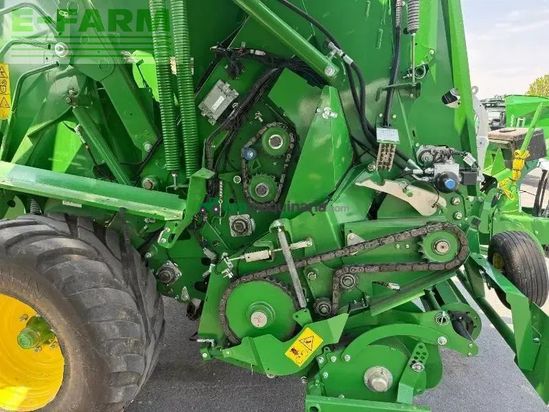 Empacadora gigant - John Deere - v461r