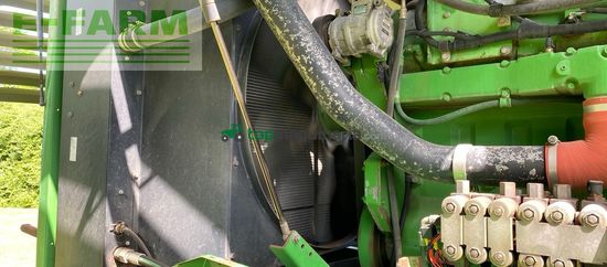 Cosechadora de Cereal - John Deere - 7700