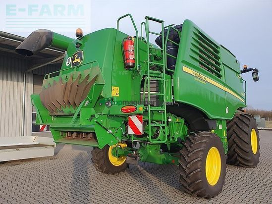 Cosechadora de Cereal - John Deere - t560 hm