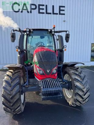 Tractor agrícola - Valtra - n 104 h5