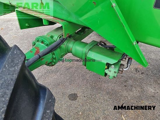 Cosechadora de Cereal - John Deere - 7400 forage harvester