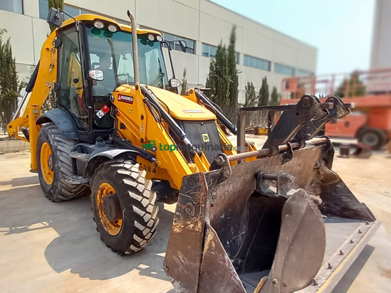Retroexcavadora JCB 3CX-4T