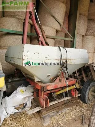 Esparcidor - Kuhn - zsb