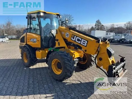 Minicargadora - JCB - tm 180 agri stufe v