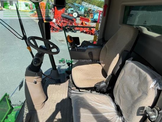 Cosechadora de Cereal - John Deere - t550