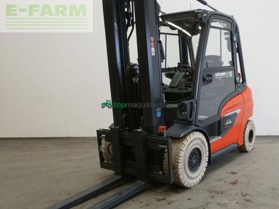 Elevadora - Linde - h 30 t 1202