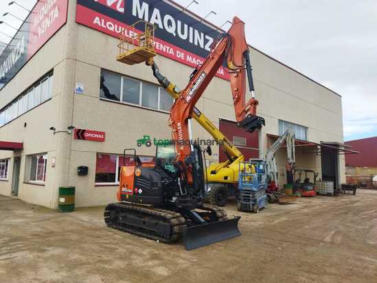 Miniexcavadora HITACHI ZX85USB-6