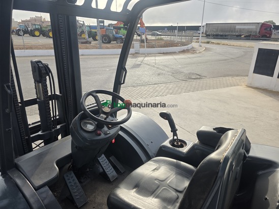 Carretilla diesel - Ausa - CH 250 X4