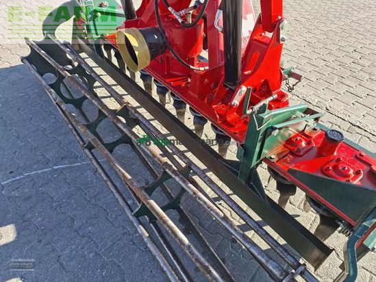 Grada rotativa - Vogel & Noot - tm 250 mit hydraulischen anbauteilen
