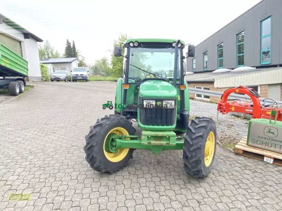 Tractor agrícola - John Deere - 5055 e allrad kabine