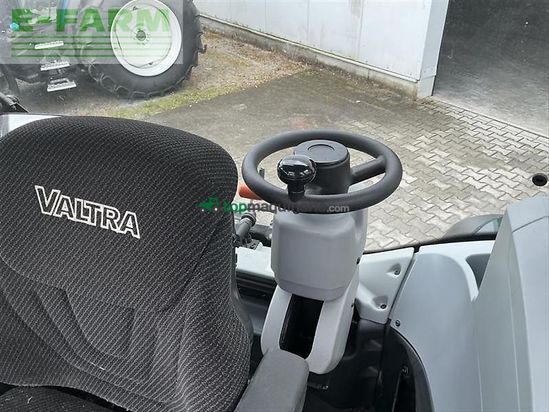 Tractor agrícola - Valtra - n 154e a 1b7 rüfa