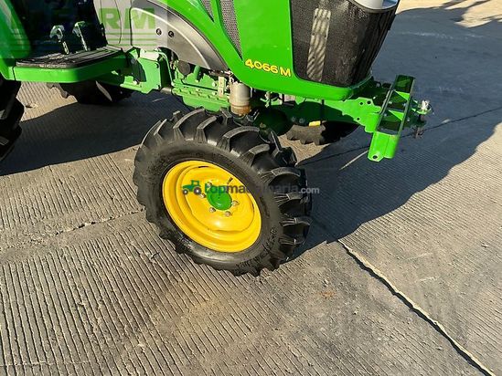 Tractor agrícola - John Deere - 4066m tractor (st26238)