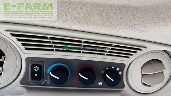 Tractor agrícola - John Deere - 5075e aircondition og vendergear