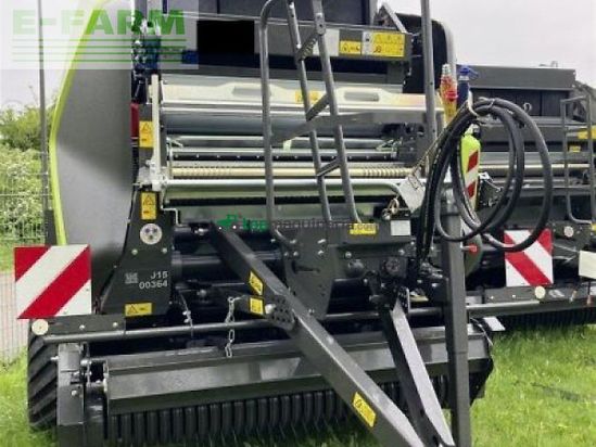 Empacadora gigant - Claas - variant 580 rc trend