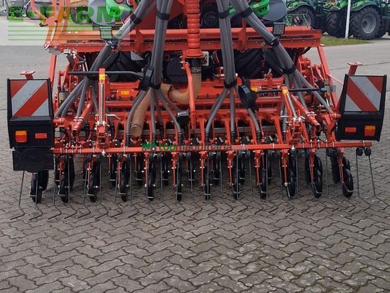 Sembradora - Kverneland - e-drill