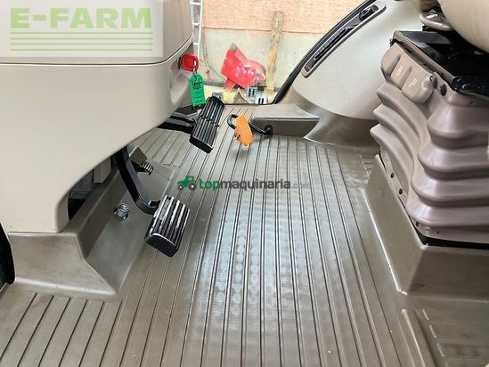 Tractor agrícola - John Deere - 8335r *powr shift*