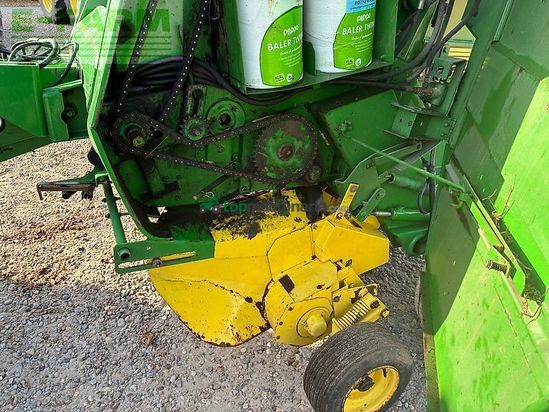 Empacadora gigant - John Deere - 590