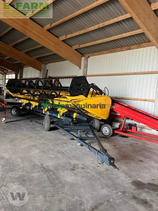 Cosechadora de Cereal - New Holland - cr 8080