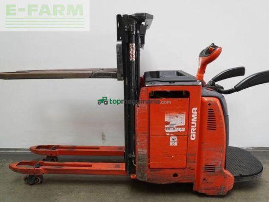 Elevadora - Linde - d 12 hp ap 133