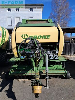 Empacadora gigant - Krone - comprima v 150 xc