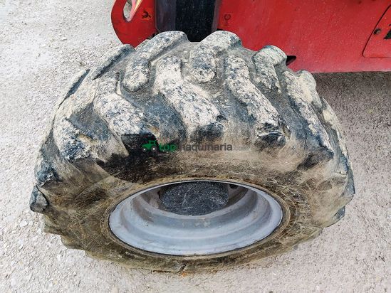 Brazo MANITOU 160ATJ EJE OSCILANTE