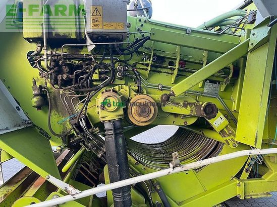 Empacadora gigant - Claas - quadrant 2200 rc