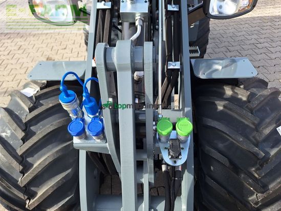 Minicargadora - Giant - g2300 x-tra hd