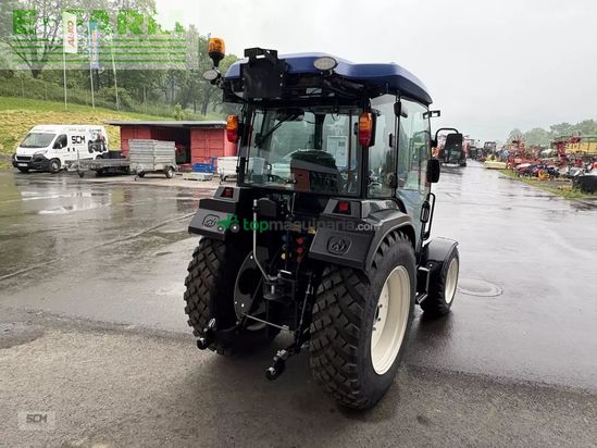 Tractor agrícola - Iseki - tg