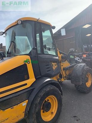 Minicargadora - JCB - 409 **jahresendralley**