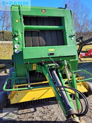 Empacadora gigant - John Deere - 580