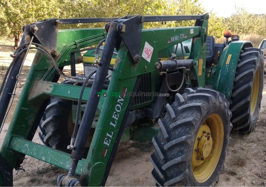 Tractor agrícola - John Deere - 5500