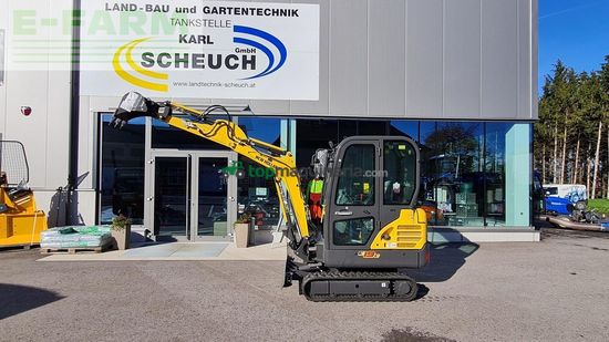 Excavadora - New Holland - e19c