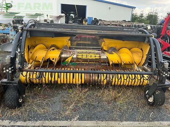 Cosechadora de Cereal - New Holland - fr 9050