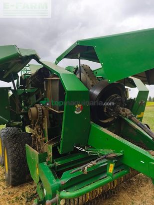 Empacadora gigant - John Deere - 1424c