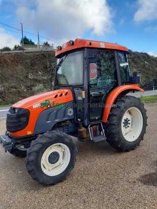 Tractor agrícola - Kioti - DX551C