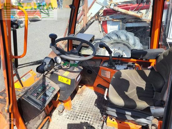 Tractor agrícola - Holder - a 28