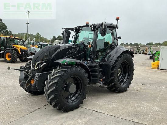 Tractor agrícola - Valtra - t175 versu tractor (st27583)