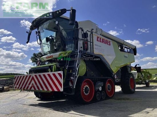 Cosechadora de Cereal - Claas - trion 740 tt mit v 770