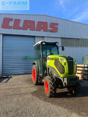 Tractor agrícola - Claas - nexos 220 ve cabine 4rm VE