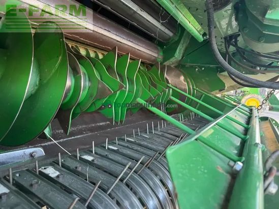 Empacadora gigant - John Deere - v461r