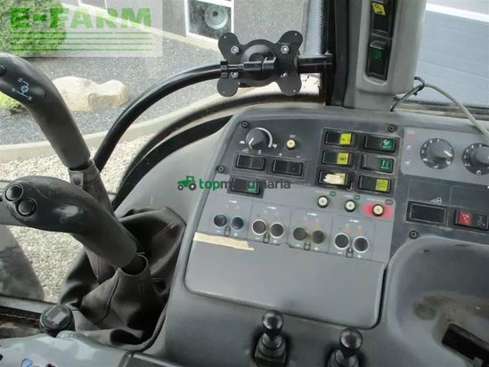 Tractor agrícola - Valtra - t190 med frontlift og affjedret foraksel