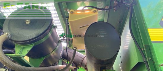 Cosechadora de Cereal - John Deere - 7500
