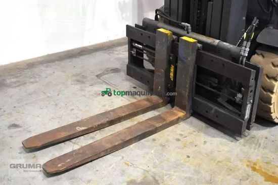 Elevadora - Linde - e 50 hl 388