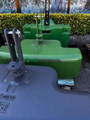 CONTRAPESA TRIPUNTAL DE HORMIGÓN 1.400 KG