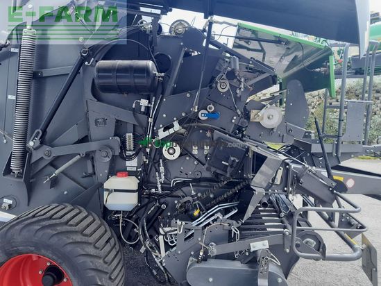 Empacadora gigant - Fendt - rotana 180 v
