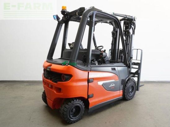 Elevadora - Linde - e 30 1252