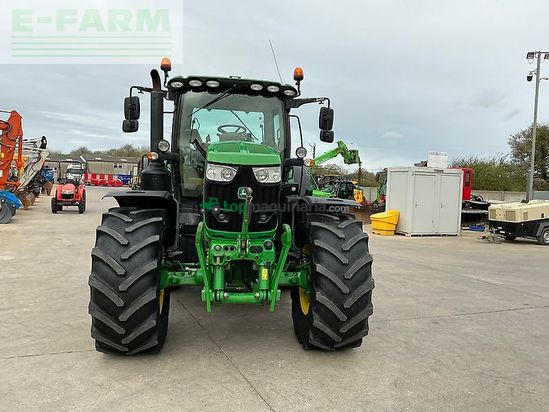 Tractor agrícola - John Deere - 6215r premium edition tractor (st26314)