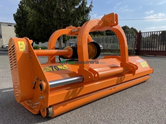 TRITURADORA MARTILLOS REVERSIBLE 120-240 CM LIQUIDACIÓN